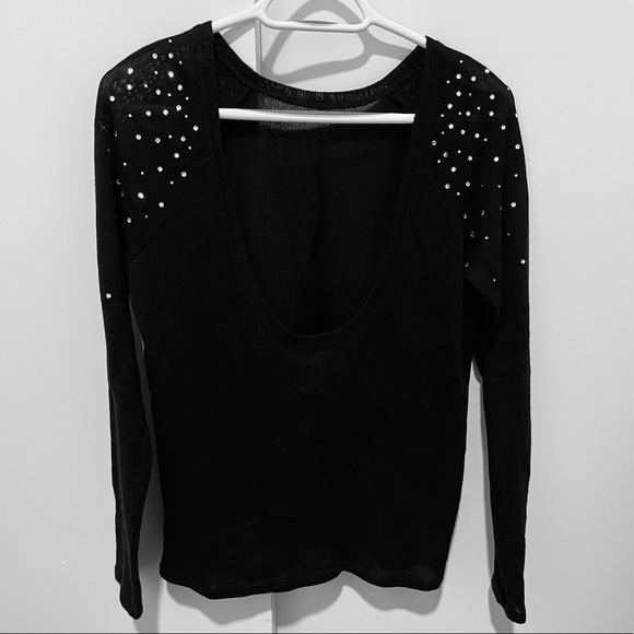 VSpink knit sweater - Picture 2 of 3